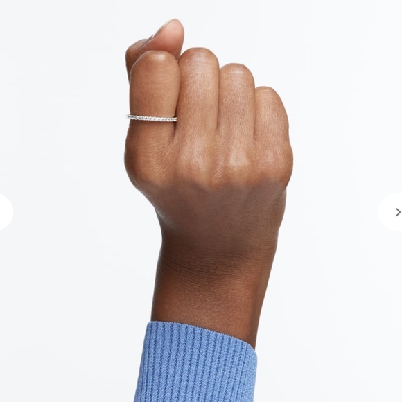 Swarovski Vittore ring, size 5 - Picture 7 of 13